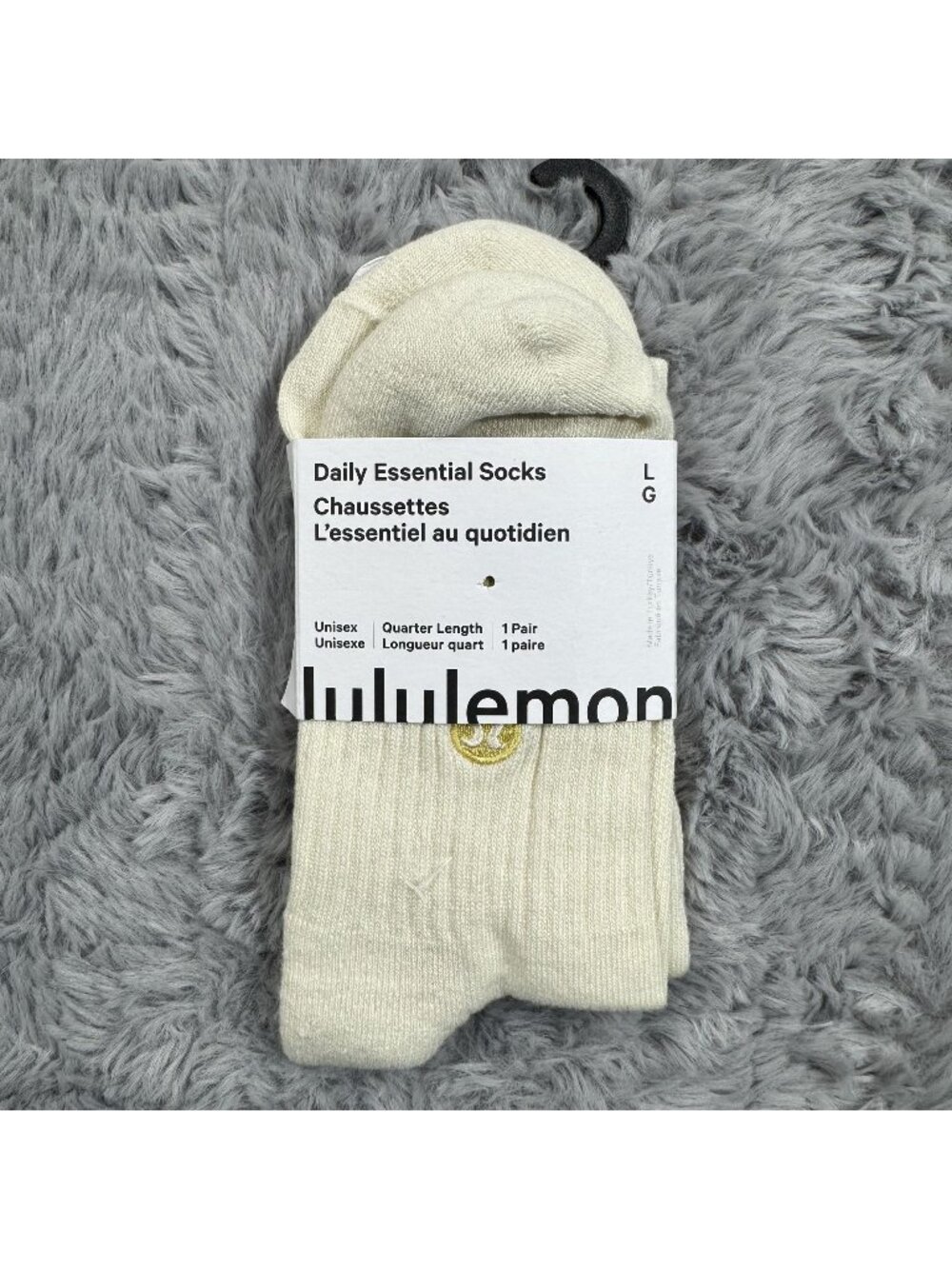 Lululemon Daily Essentials Socks Quarter High Light Ivory Gold Unisex Size L
